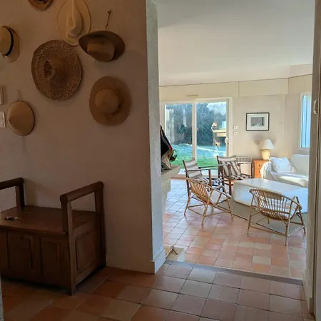 Maison Familiale Avec Piscine